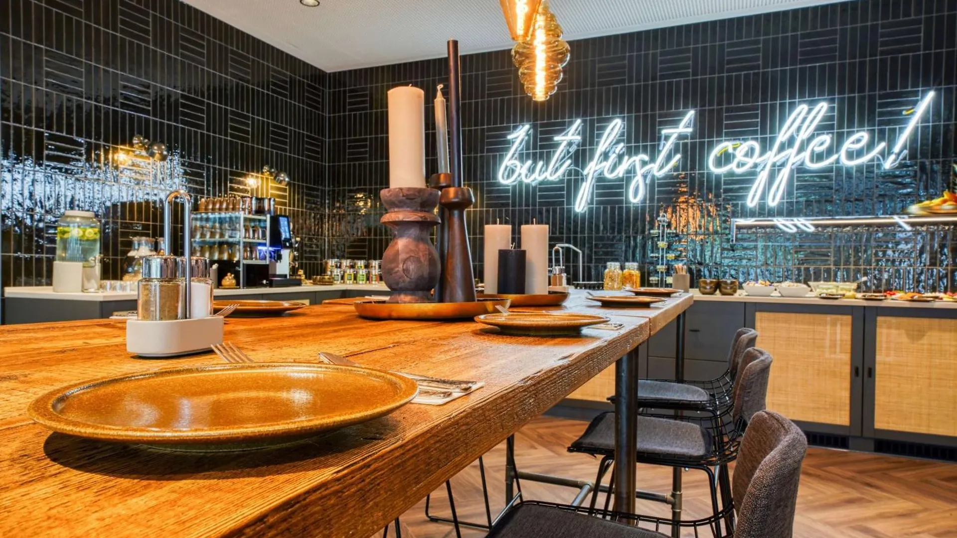 Vienna House Easy By Wyndham Hannover City Almanya